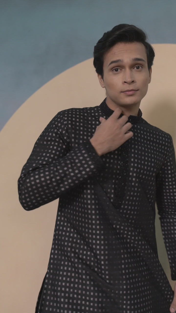 Black Brasso Kurta with Contrast Lilac Lining