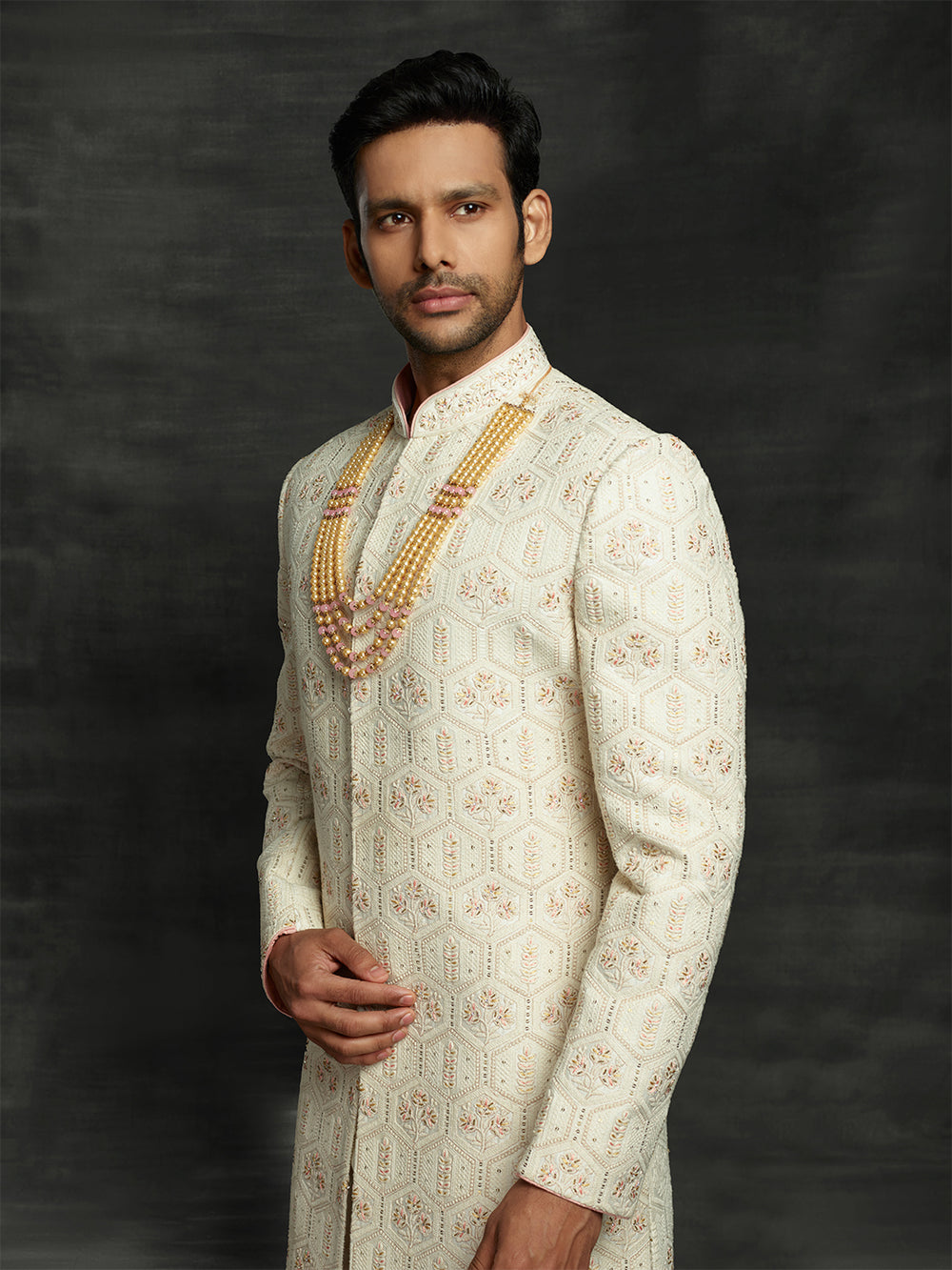 lakhnavi sherwani for men