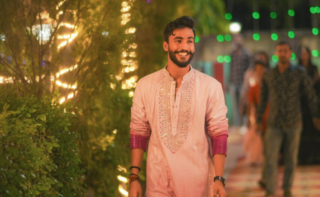 <b>Celebrate in Style: 9 Must-Have Kurtas for Navratri Nights</b>