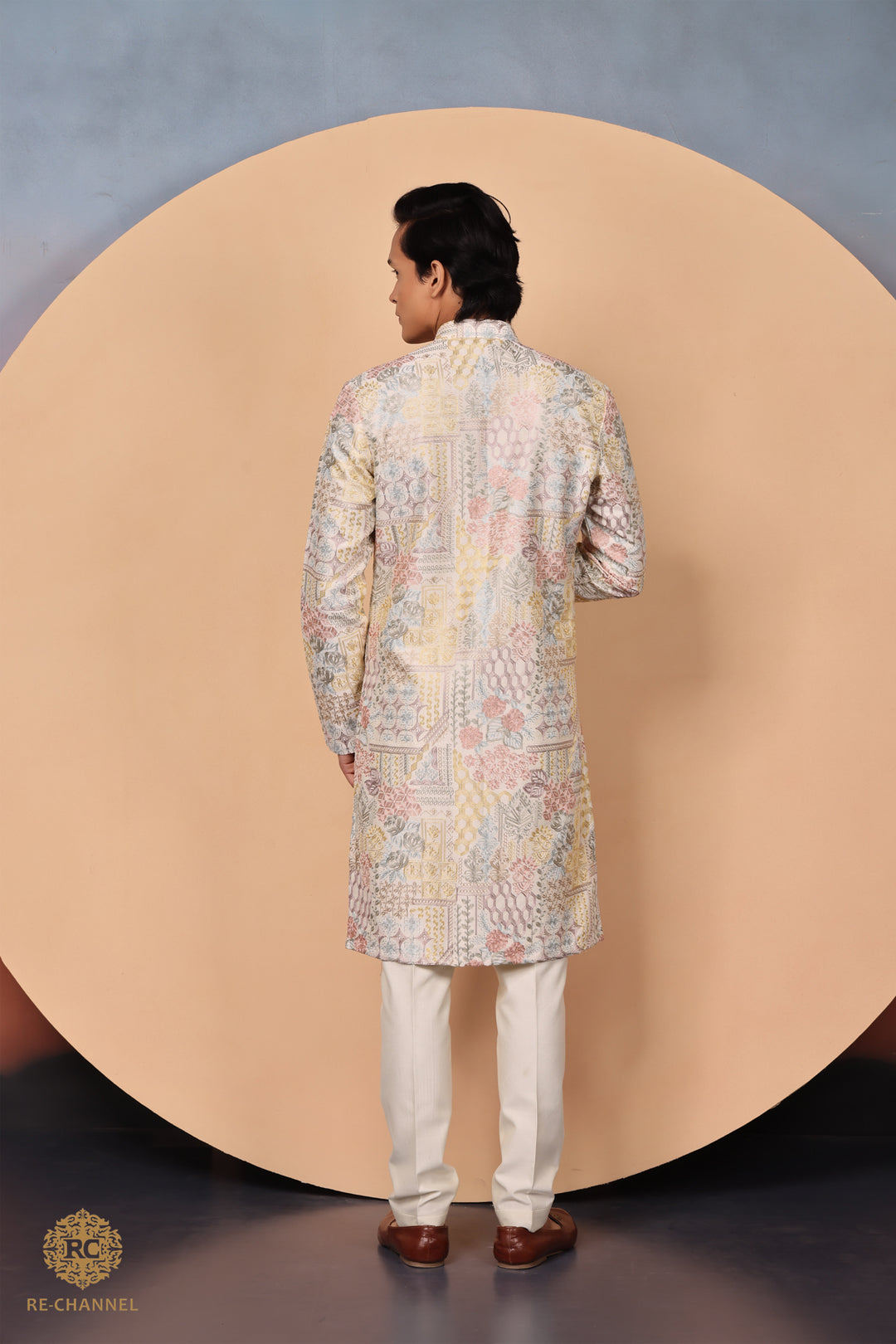 Off White Silk Abstract Thread Work Kurta Set