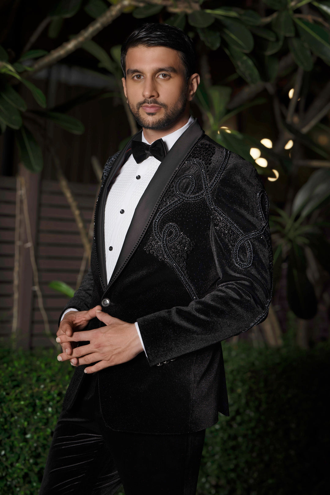 Black 3D Sculpted Suit