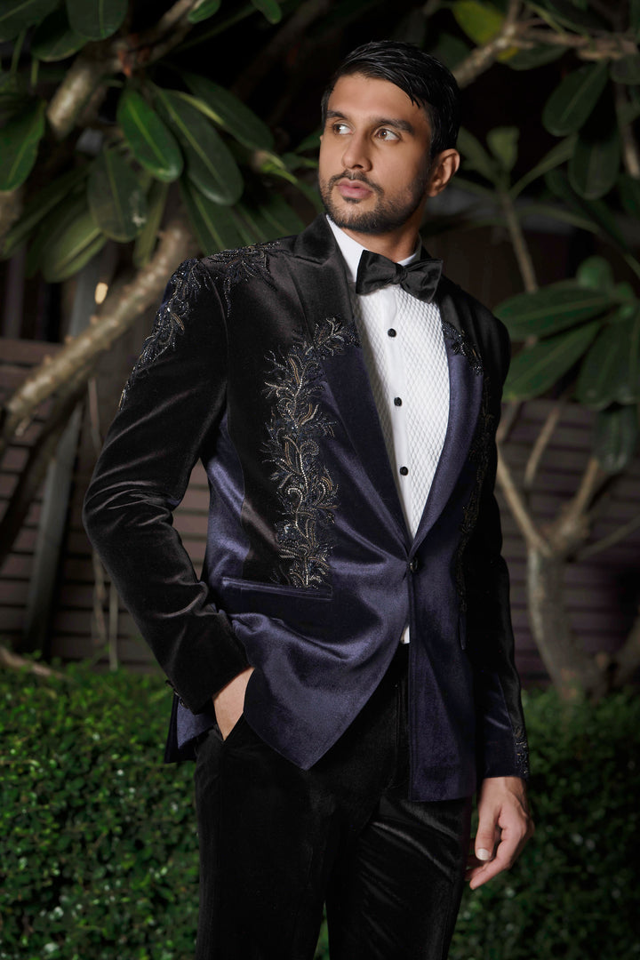 Noir Sculpted Metal Suit