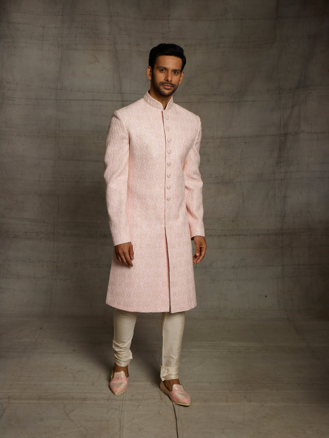 Lakhnavi sherwani in pink.